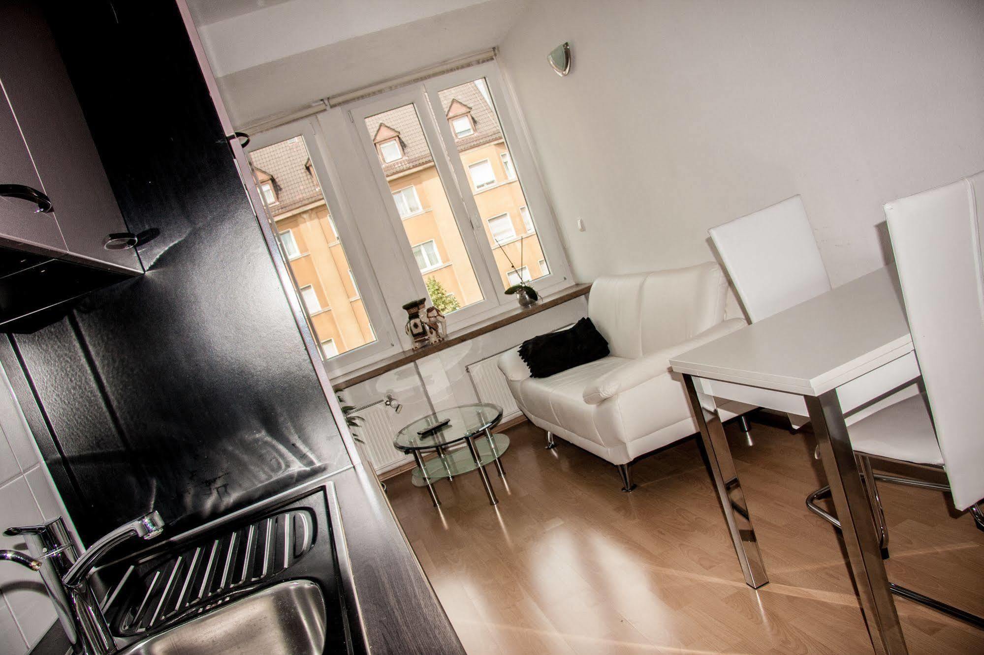 Boardinghouse - Stadtvilla Budget Швейнфурт Экстерьер фото
