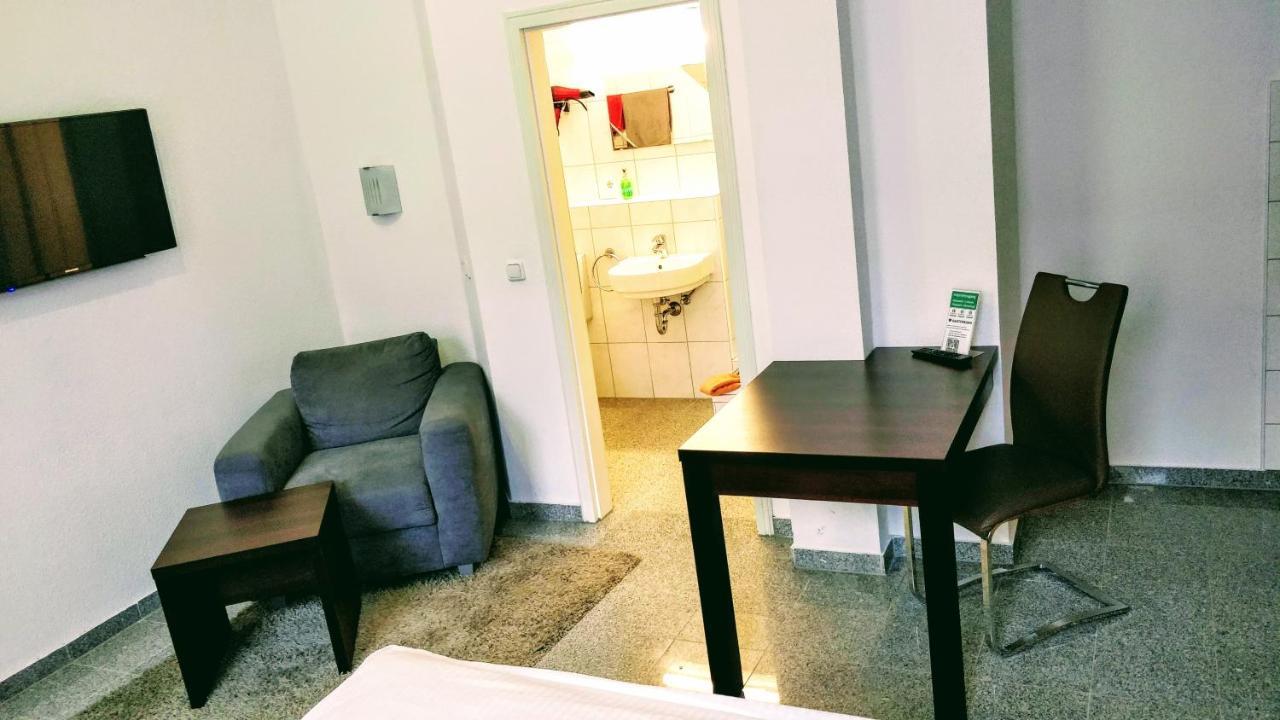 Boardinghouse - Stadtvilla Budget Швейнфурт Экстерьер фото